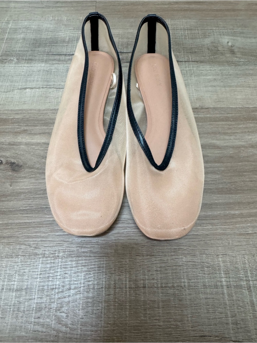 Old Navy Women’s Ballet Flat Slip-On in Nude with Black Trim